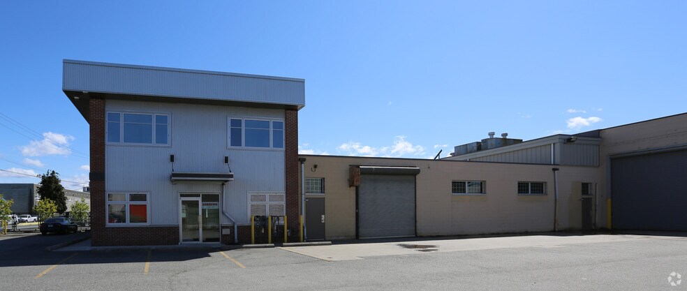 More Photos Of 11100 River Rd, Richmond Warehouse For Lease