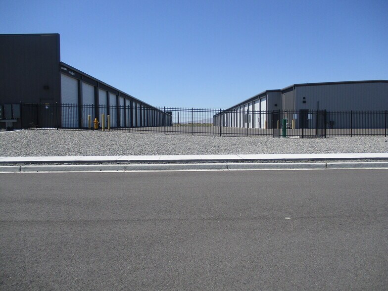 More Photos Of 903 Curie St, Richland Self Storage For Sale