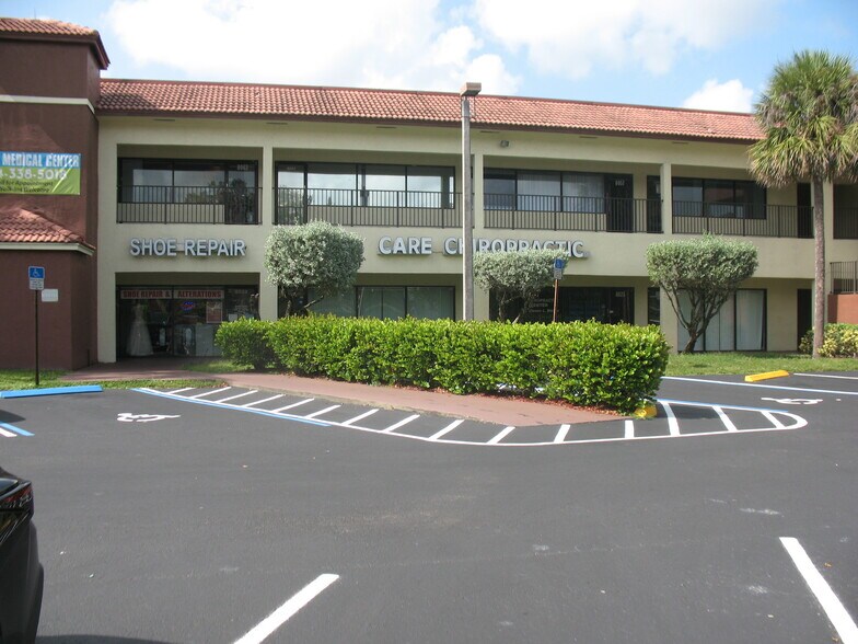 More Photos Of 8001-8085 W McNab Rd, Tamarac Unknown For Lease