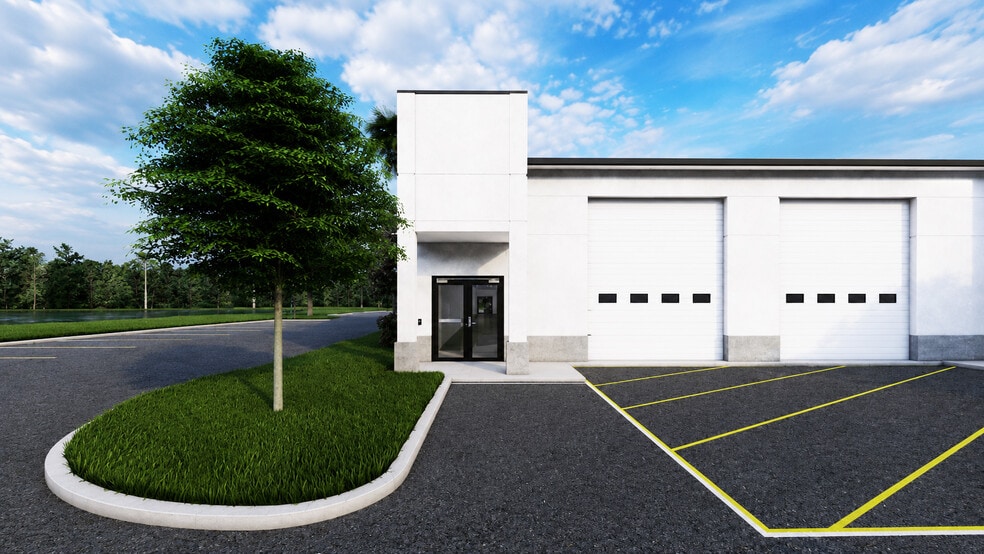 More Photos Of 13601 Saddle Road Rd, Fort Myers Showroom For Lease