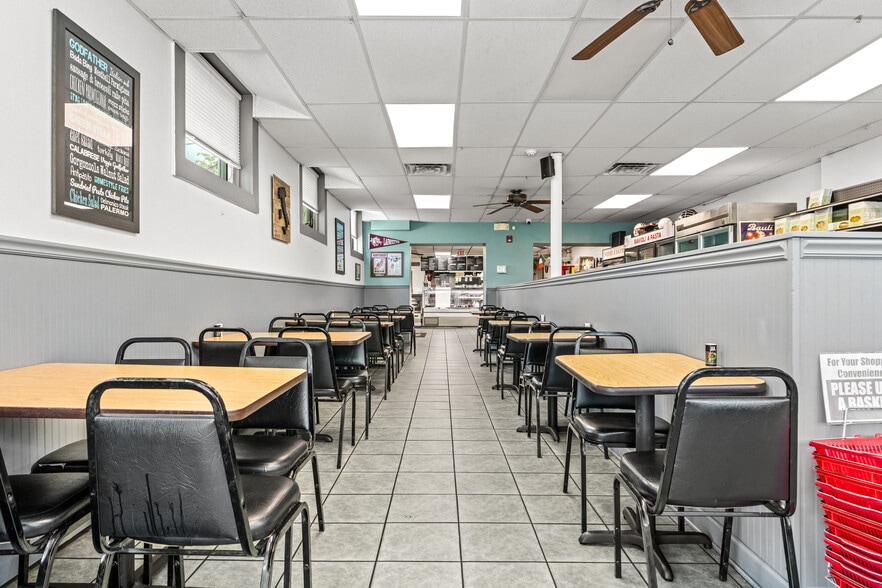 More Photos Of 700 Cattell St, Easton General Retail For Sale