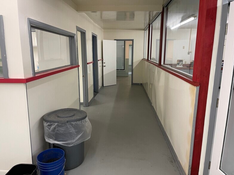 More Photos Of 6190 N Riverview Dr, Kalamazoo Warehouse For Sale