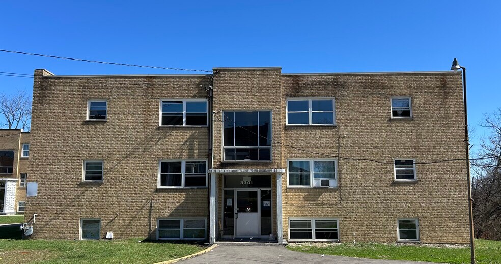 More Photos Of 3301 Camvic Ter, Cincinnati Apartments For Sale
