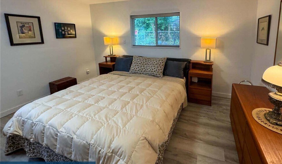 More Photos Of 1785 Ocean Blvd NW, Coos Bay Self Storage For Sale