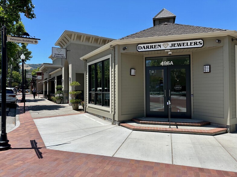 More Photos Of 495 Hartz Ave, Danville Freestanding For Lease