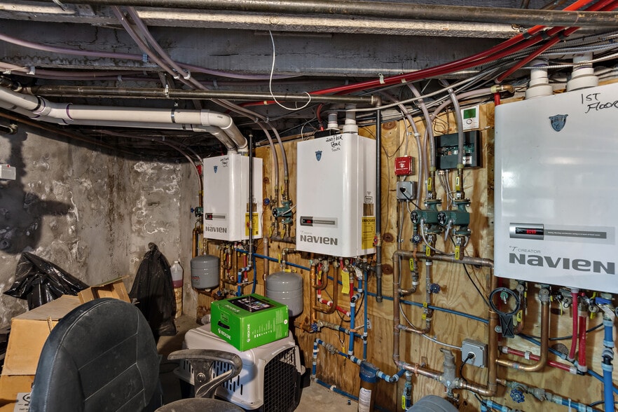 More Photos Of 180 Madison Ave, Port Chester Office For Sale