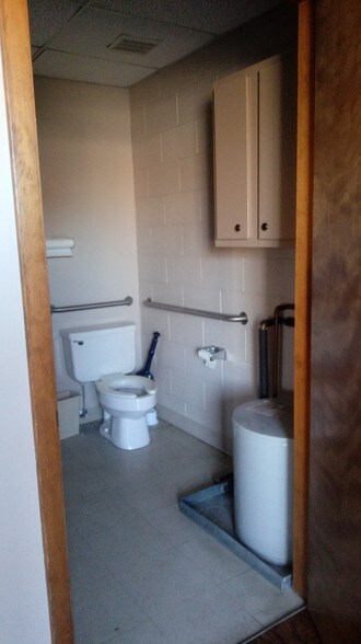 More Photos Of 415 N Greenwood St, Pueblo Freestanding For Lease