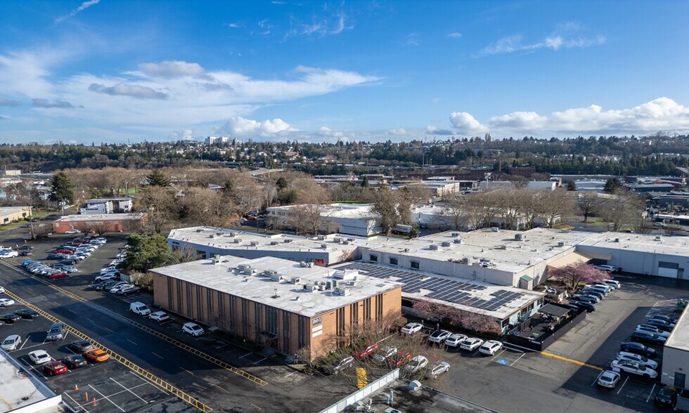 More Photos Of 801 S Fidalgo St, Seattle Office For Lease