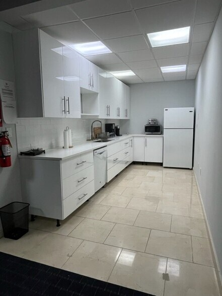 More Photos Of 116 Radio Circle Dr, Mount Kisco Office For Lease