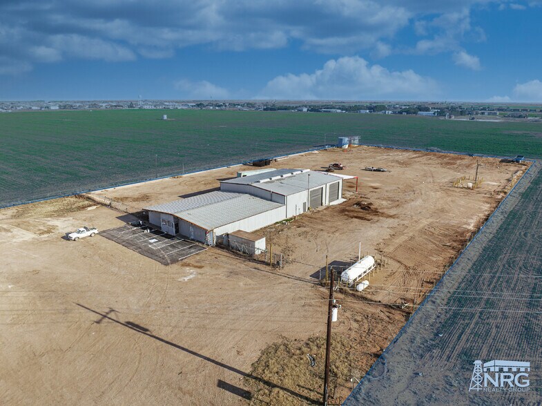 More Photos Of 3334 S Service Rd, Stanton Warehouse For Sale