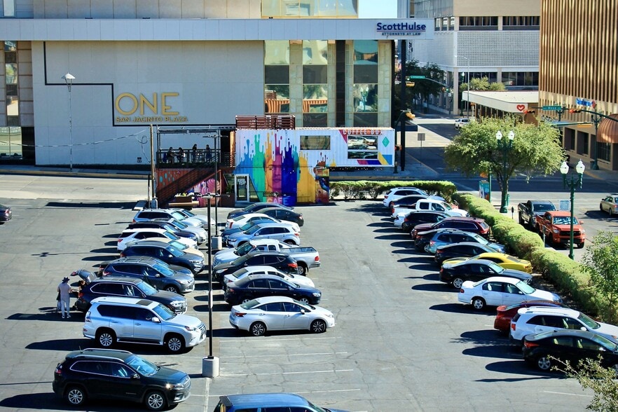 More Photos Of 201 E Main Dr, El Paso Office For Lease