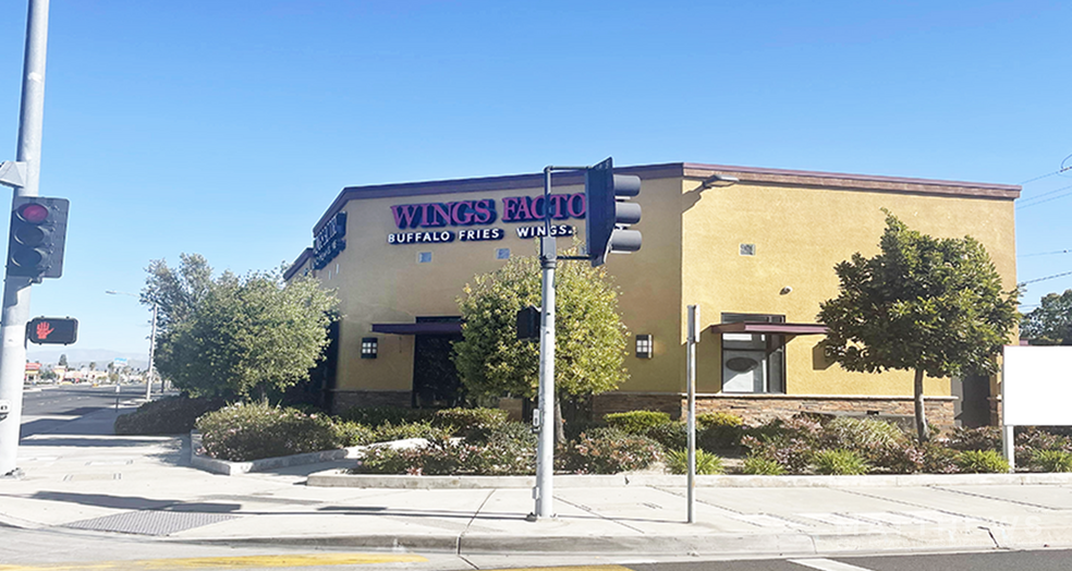 Primary Photo Of 676 S State College Blvd, Anaheim Restaurant For Lease