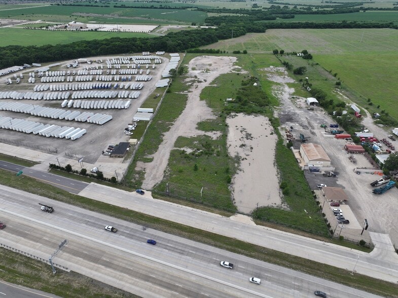 Primary Photo Of 4725 N I 35 E, Waxahachie Land For Sale