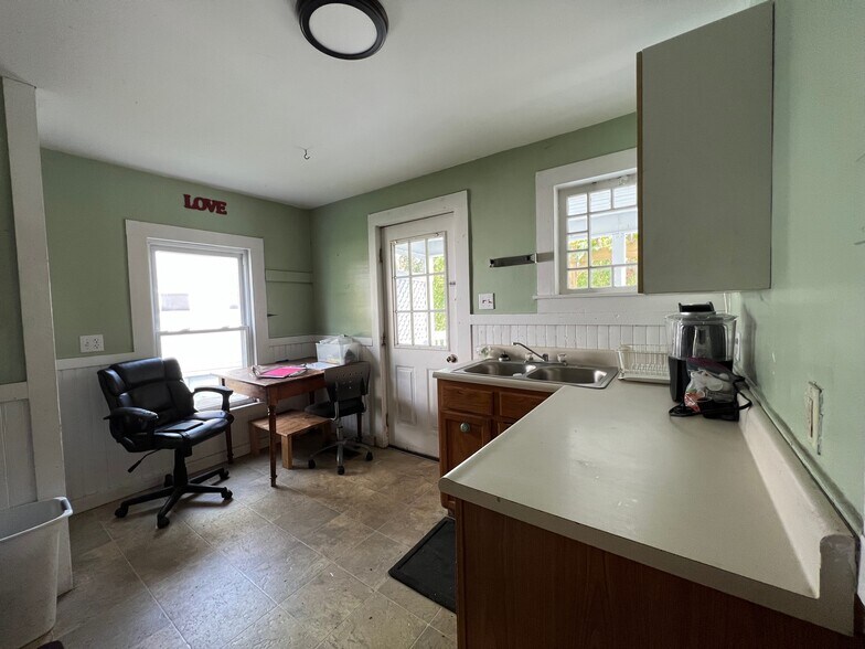 More Photos Of 75 Montcalm St, Ticonderoga Office Residential For Sale