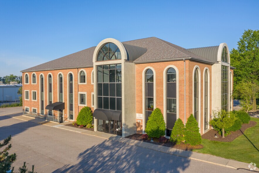 More Photos Of 165 Smokerise Dr, Wadsworth Office For Sale