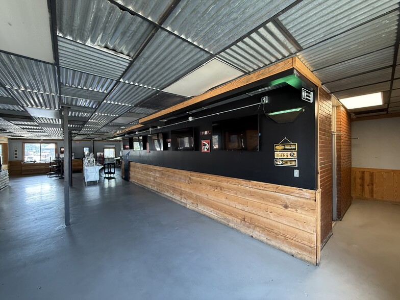 More Photos Of 340 Edgefield Rd, North Augusta Restaurant For Sale