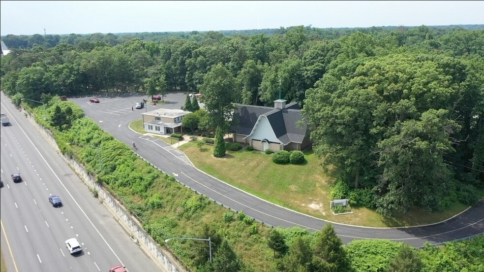 More Photos Of 5203 Manchester Dr, Temple Hills Religious Facility For Sale