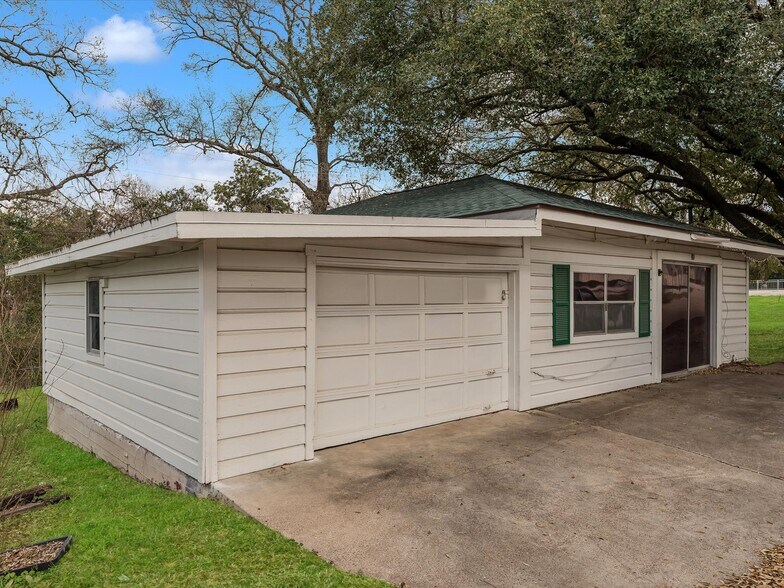 More Photos Of 3102 Montgomery Rd, Huntsville Apartments For Sale