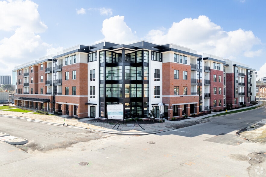 More Photos Of 451 Church St, Norfolk Apartments For Lease