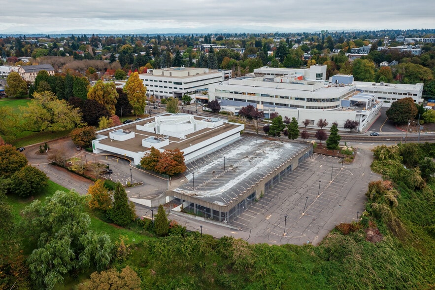 Primary Photo Of 3325 N Interstate Ave, Portland Office For Sale