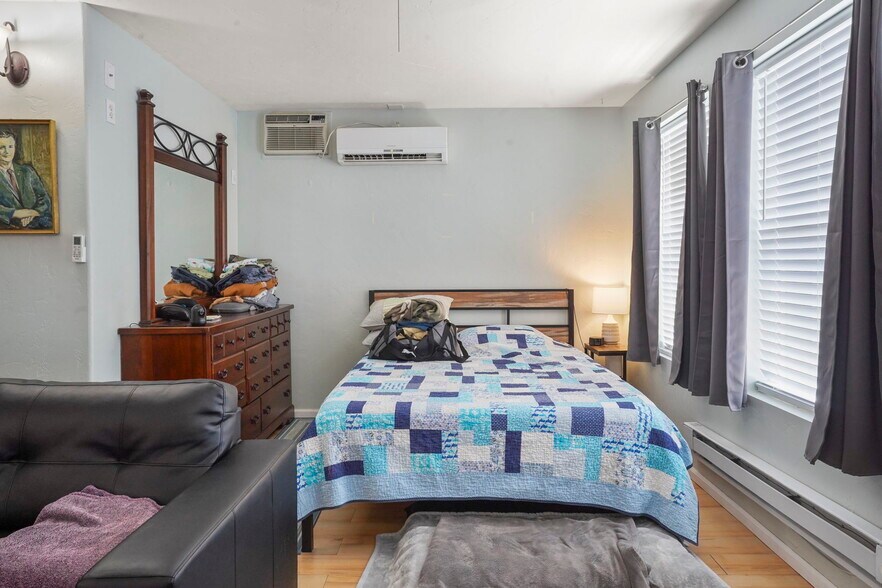 More Photos Of 2605 W Pikes Peak Ave, Colorado Springs Apartments For Sale