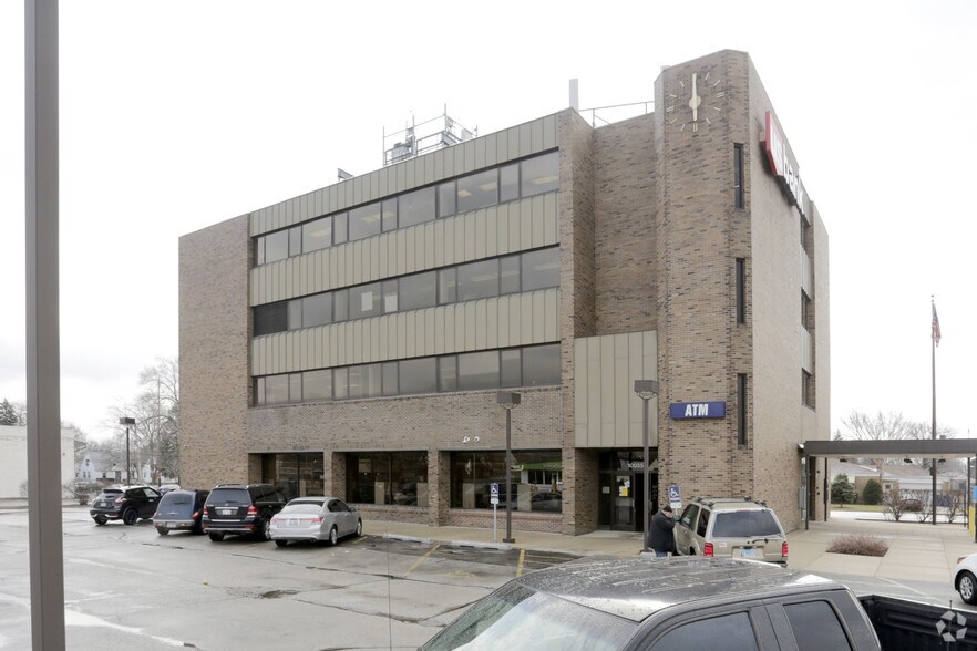 More Photos Of 10005-10015 Grand Ave, Franklin Park Medical For Lease