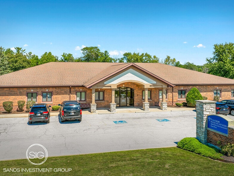 Primary Photo Of 800 W Burrell Dr, Crown Point Healthcare For Sale