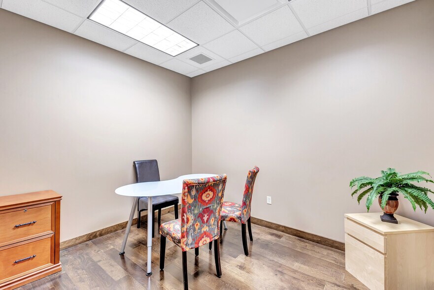 More Photos Of 2411 Holmgren Way, Green Bay Healthcare For Lease