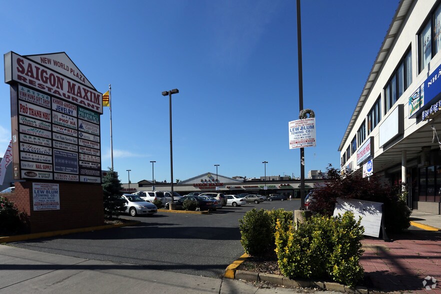 More Photos Of 600-636 Washington Ave, Philadelphia Storefront For Lease