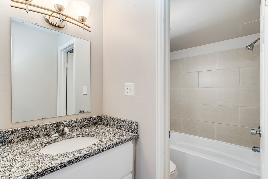 More Photos Of 2425 Pattison Ave, Cheyenne Apartments For Sale