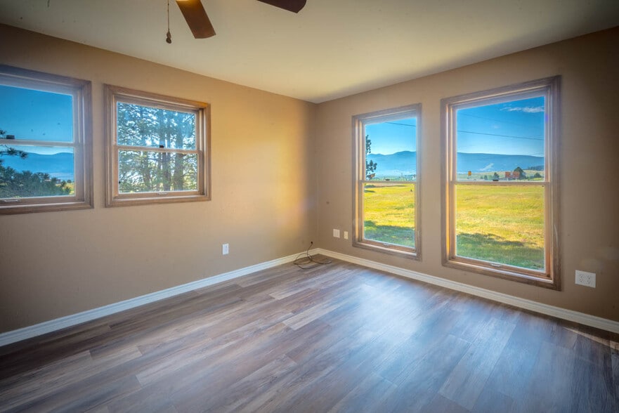 More Photos Of 13 Pine Tree Rd, Angel Fire Warehouse For Sale