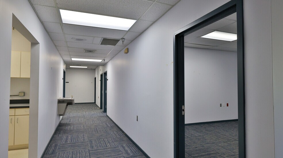 More Photos Of 2 Commerce Blvd, Palm Coast Warehouse For Lease