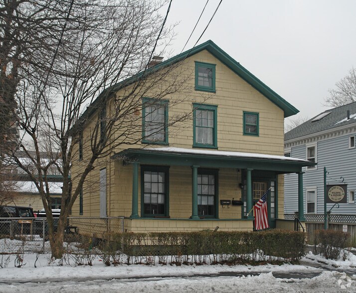 More Photos Of 117 North St, Stamford Freestanding For Sale