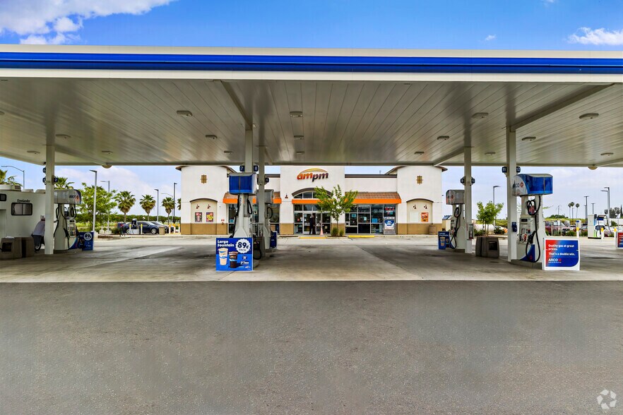 More Photos Of Campus Parkway, Merced Unknown For Lease