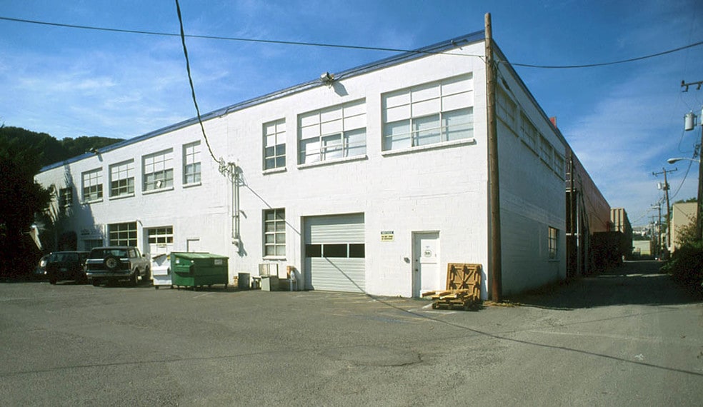 More Photos Of 1128 Poplar Pl S, Seattle Warehouse For Lease