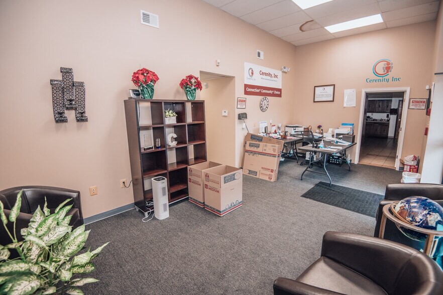 More Photos Of 1 Post Office Rd, Waldorf Medical For Lease