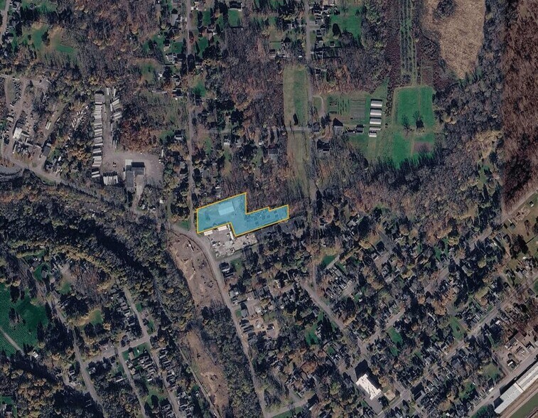 More Photos Of 24 Center St, Lockport Industrial For Sale