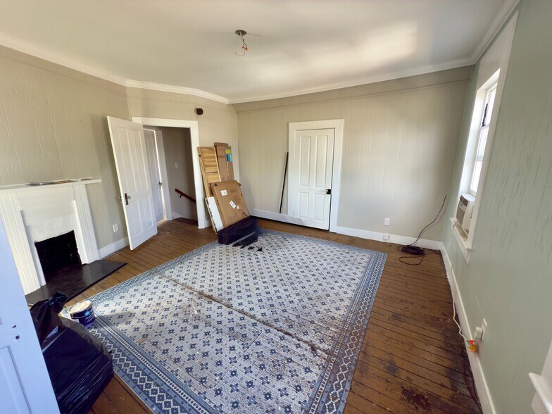 More Photos Of 824 E La Rua St, Pensacola Freestanding For Sale