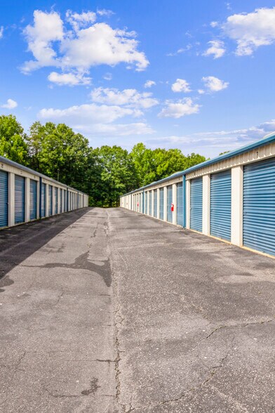 More Photos Of 124 Patrick Rd, Gastonia Self Storage For Sale