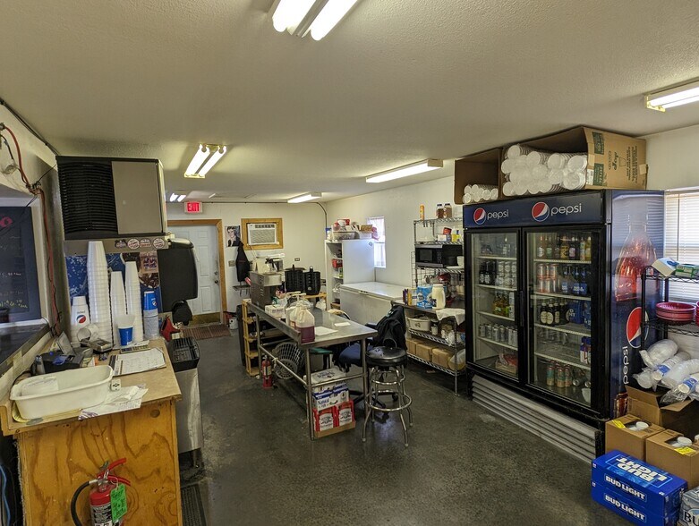 More Photos Of 124 W Boston St, Brookfield Bowling Alley For Sale