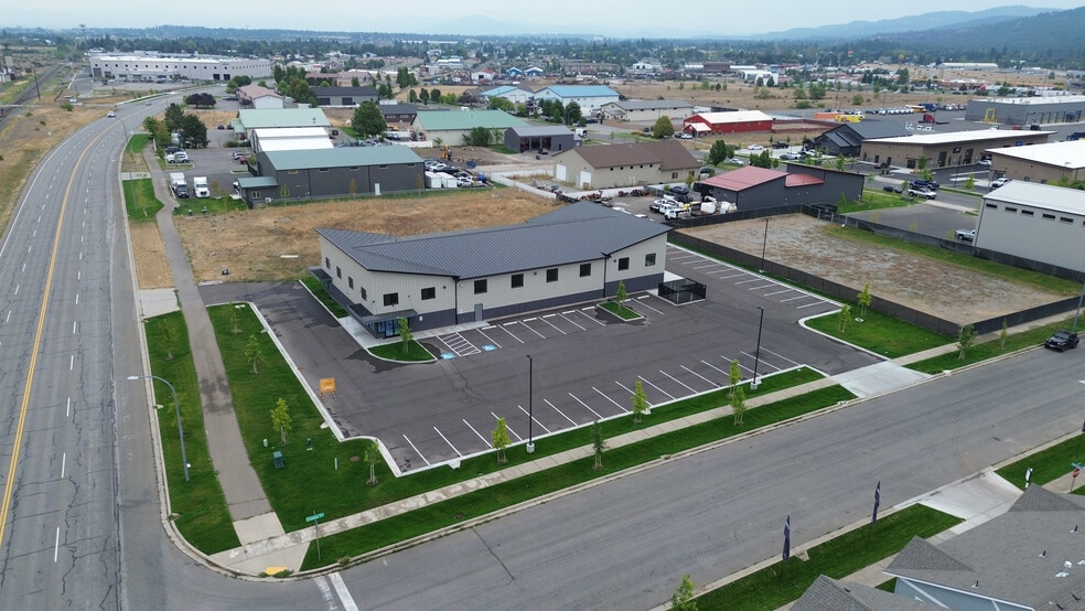 More Photos Of 726 Creative Way, Post Falls Warehouse For Lease