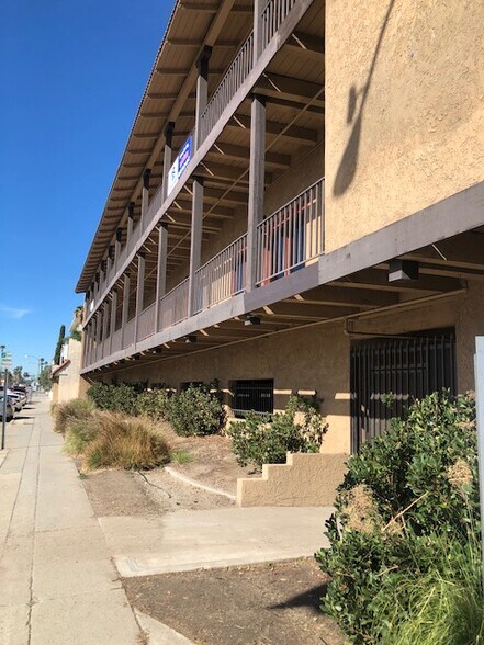 More Photos Of 504 N Mountain View Ave, San Bernardino Medical For Lease
