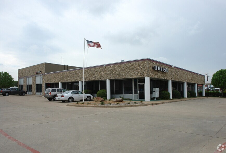 More Photos Of 1108 Dobie Dr, Plano Flex For Lease