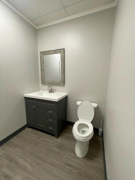 More Photos Of 1920 Monroe Dr NE, Atlanta Office For Lease