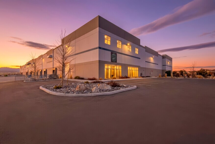 More Photos Of 9985 Moya Blvd, Reno Distribution For Lease