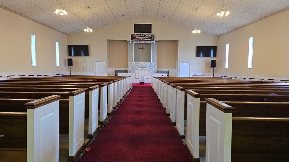 More Photos Of 3300 Old Jonesboro Rd, Hapeville Religious Facility For Sale