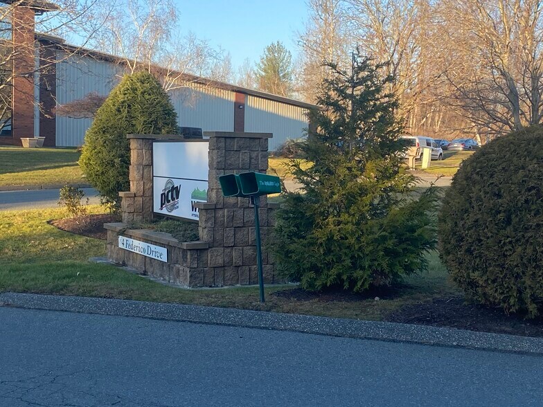 More Photos Of 4 Federico Dr, Pittsfield Office For Sale