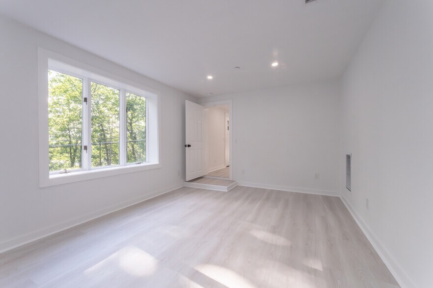 More Photos Of 2096 Ulster Ave, Lake Katrine Multifamily For Sale