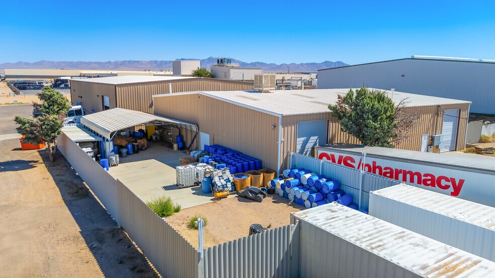 More Photos Of 4335 N Santa Fe Dr, Kingman Industrial For Sale