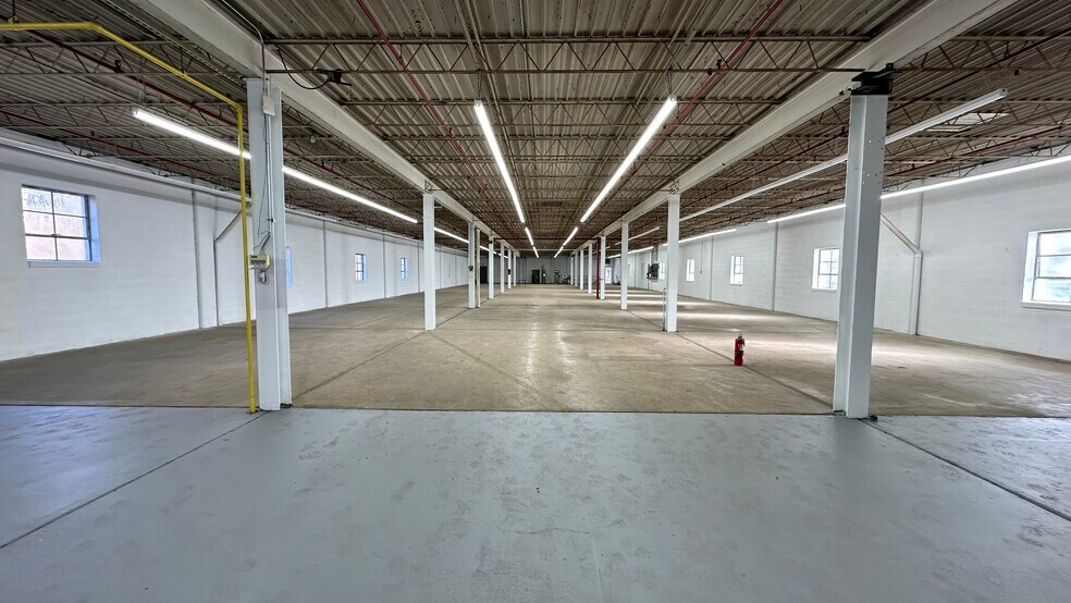 More Photos Of 555 Warren St, Phillipsburg Warehouse For Sale